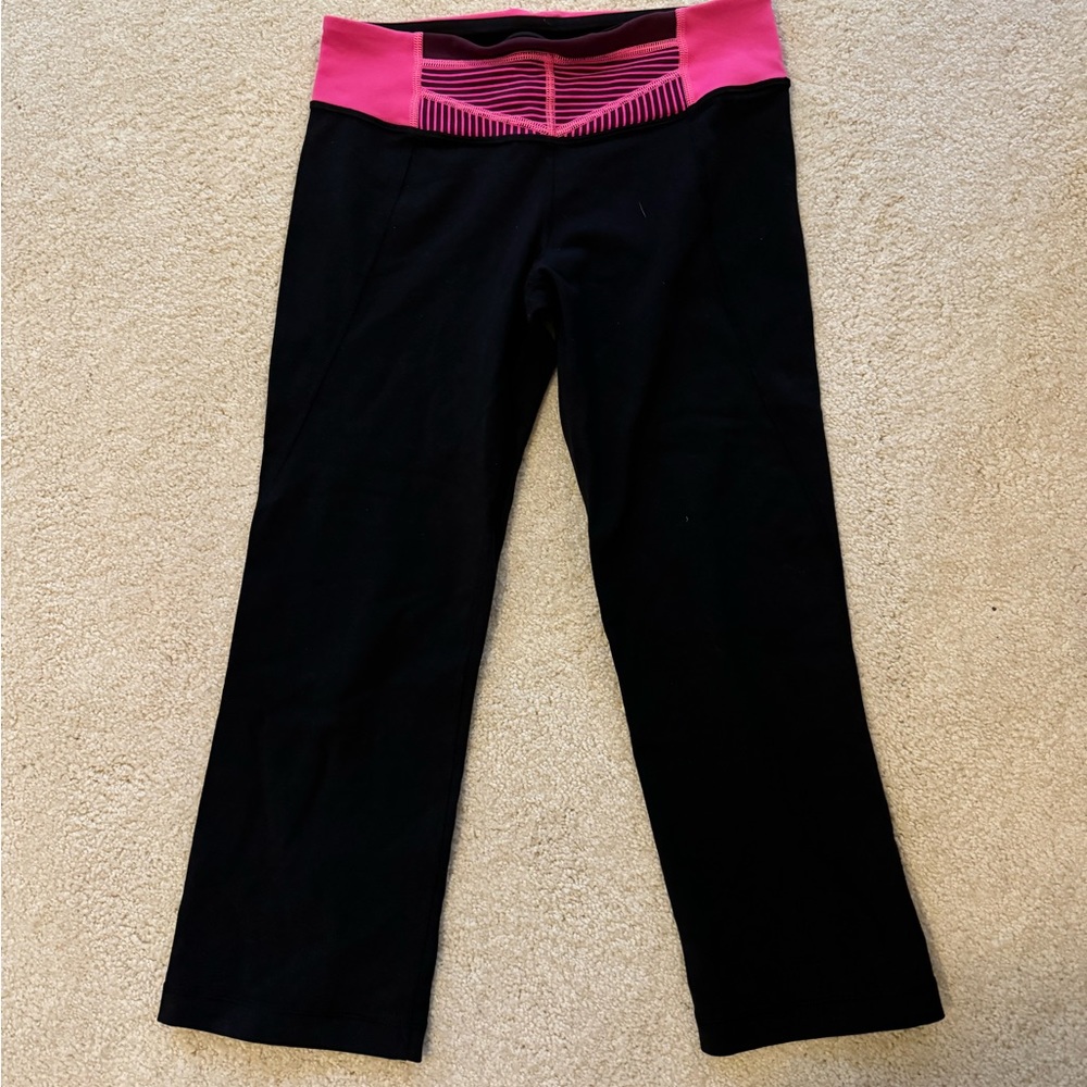 Lululemon flare crop